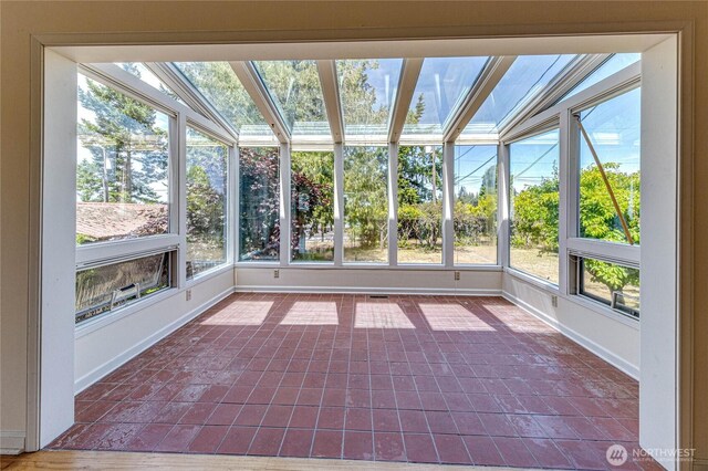 1415 E 2nd St, Port Angeles, WA 98362 - view of unfurnished sunroom