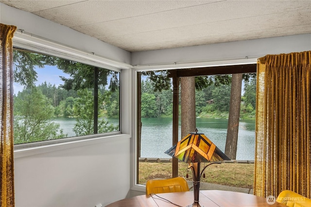 2219 Yelm Hwy SE, Olympia, WA 98501 - sunroom featuring a water view
