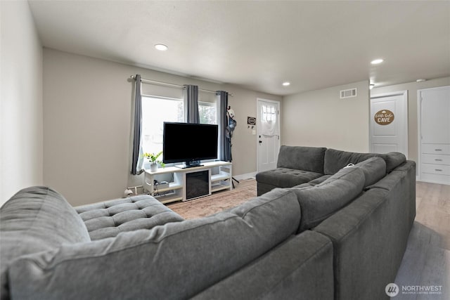 135 F St SE, Ephrata, WA 98823 - living room with wood finished floors and recessed lighting