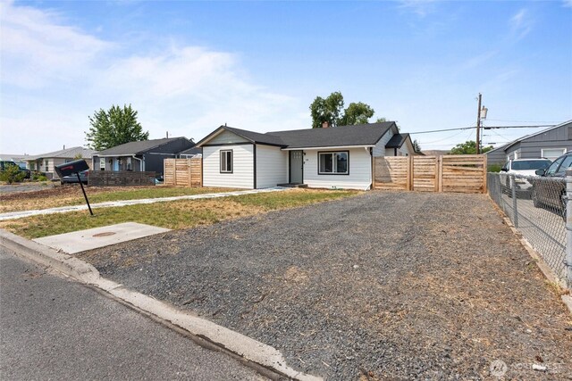 135 F St SE, Ephrata, WA 98823 - view of ranch-style house