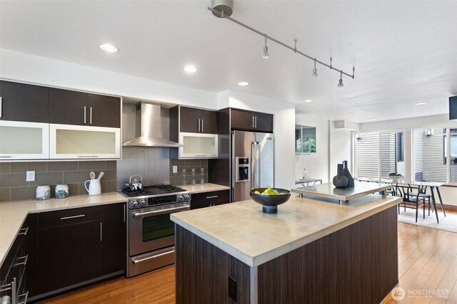 566 Mcgraw St, Seattle, WA 98109 - photo 14