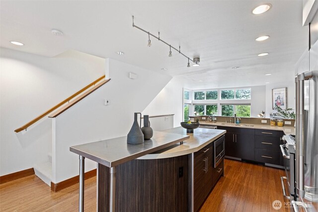 566 Mcgraw St, Seattle, WA 98109 - photo 15