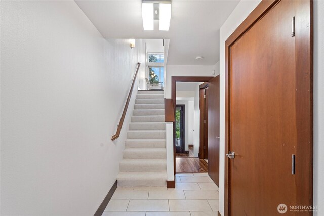 566 Mcgraw St, Seattle, WA 98109 - photo 21