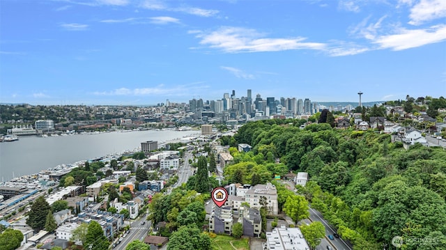 566 Mcgraw St, Seattle, WA 98109 - photo 1