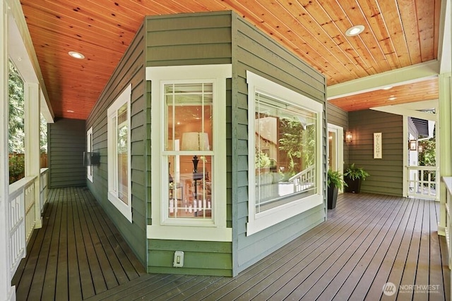 7516 181st Pl SW, Edmonds, WA 98026 - view of porch