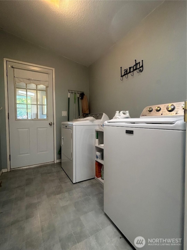 72 Misty Glen Ln, Sequim, WA 98382 - washroom with washer and clothes dryer and a textured ceiling