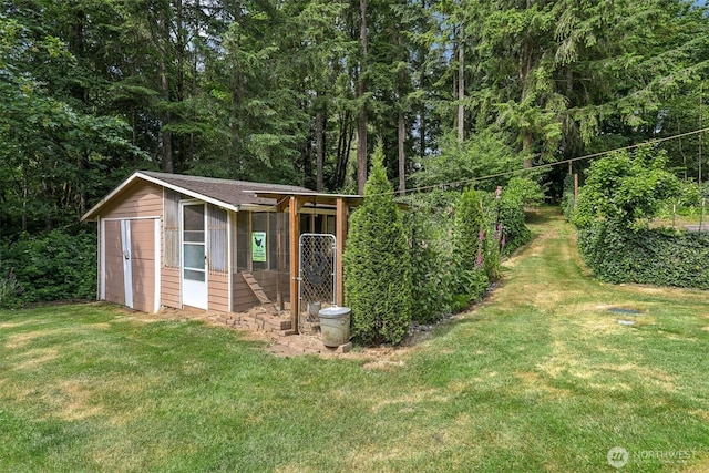 6611 Menzel Lake Rd, Granite Falls, WA 98252 - view of poultry coop with a yard