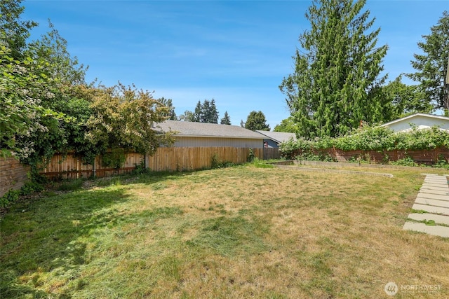 3124 Oas Dr W, University Place, WA 98466 - view of fenced backyard