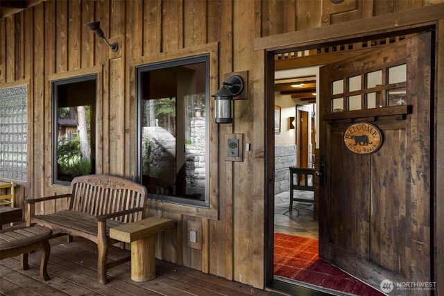 6286 Five Mile Rd, The Dalles, OR 98058 - doorway to property with board and batten siding