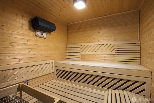 6286 Five Mile Rd, The Dalles, OR 98058 - relaxing sauna with wooden walls and wood ceiling