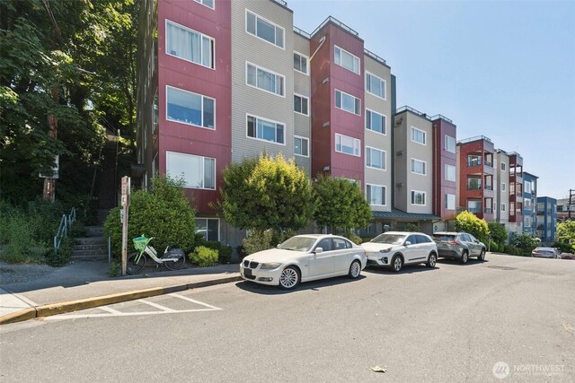 524 6th Ave W Unit 310, Seattle, WA 98119 - photo 22