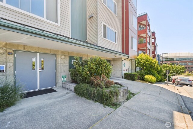 524 6th Ave W Unit 310, Seattle, WA 98119 - photo 24