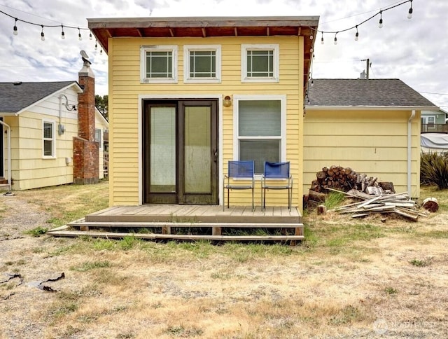 1215 199th Pl, Long Beach, WA 98631 - back of property featuring a deck