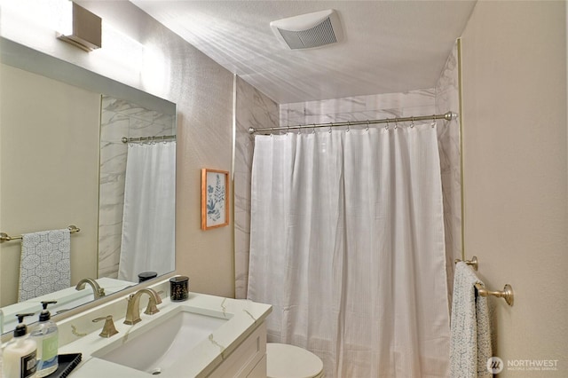 3030 128th Ave SE Unit 6, Bellevue, WA 98005 - bathroom with vanity and a shower with curtain