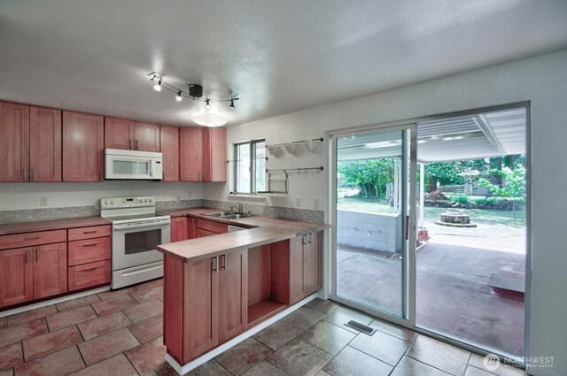9902 114th St SW, Lakewood, WA 98498 - photo 11