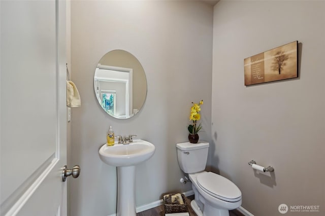 17401 118th Avenue Ct E Unit A, Puyallup, WA 98374 - bathroom featuring toilet and baseboards