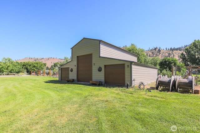 180 Country River Ln, Entiat, WA 98822 - view of outdoor structure featuring a mountain view