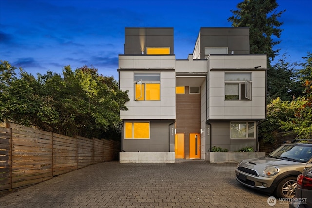 721 26th Ave S Unit B, Seattle, WA 98144 - view of contemporary home
