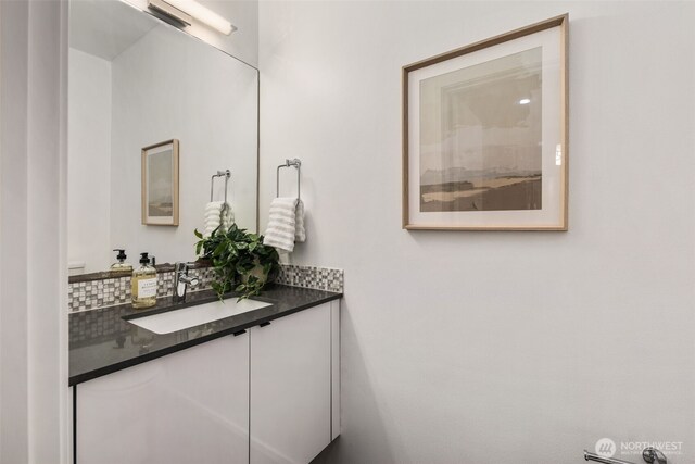 721 26th Ave S Unit B, Seattle, WA 98144 - bathroom with vanity