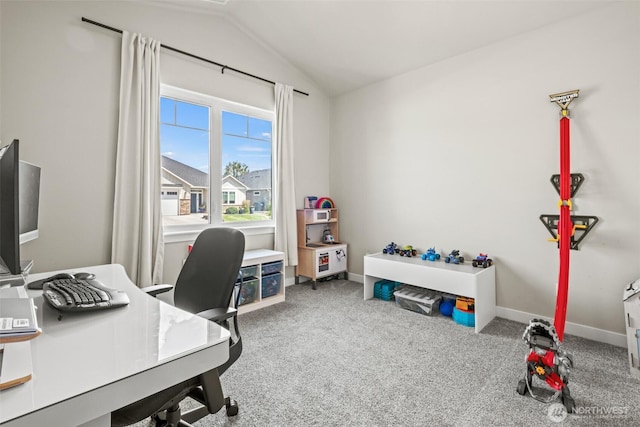 918 N M Loop Dr SW, Quincy, WA 98848 - carpeted home office featuring vaulted ceiling and baseboards