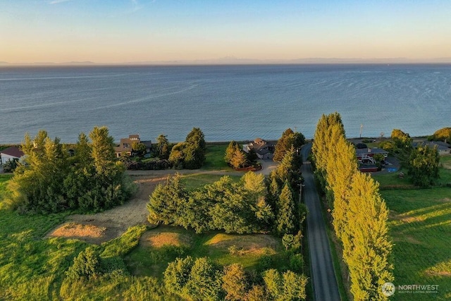 12 Jamestown Beach Ln, Sequim, WA 98382 - aerial view at dusk of a water view