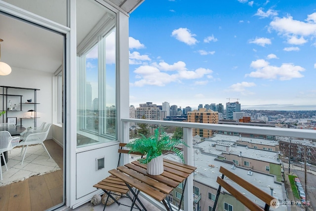 1321 Seneca St Unit 1001, Seattle, WA 98101 - balcony featuring a view of city