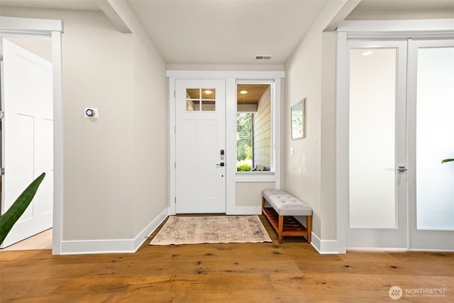 8704 188th St SW, Edmonds, WA 98026 - foyer entrance with wood finished floors and baseboards