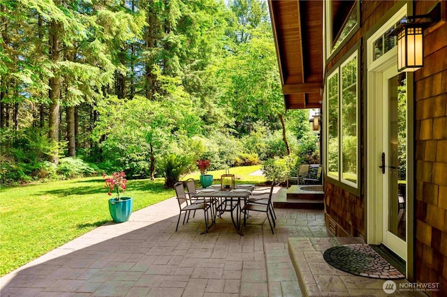 36915 NE 98th St, Carnation, WA 98014 - view of patio featuring outdoor dining area