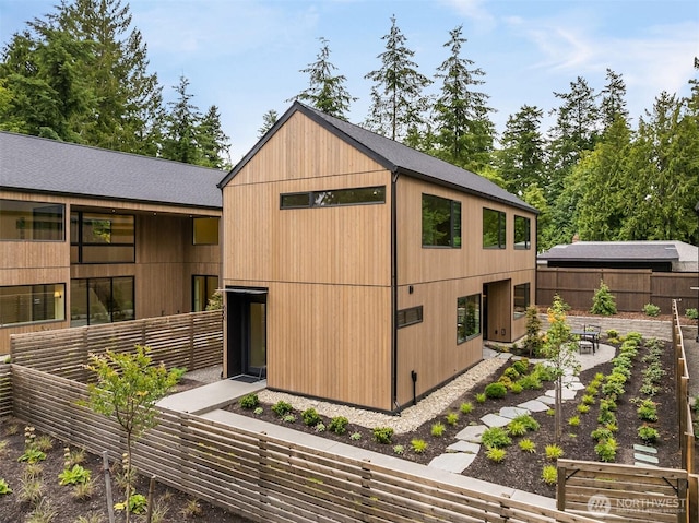 600 Park Ave NE, Bainbridge Island, WA 98110 - photo 2