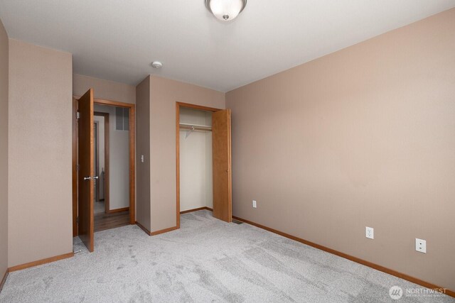 3706 54th St E, Tacoma, WA 98443 - unfurnished bedroom featuring light carpet and a closet