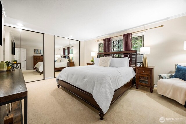 826 Lake St S, Kirkland, WA 98033 - bedroom with light carpet, recessed lighting, and crown molding