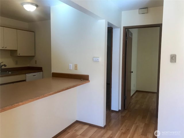 5210 11th Ave NE, Seattle, WA 98105 - photo 23