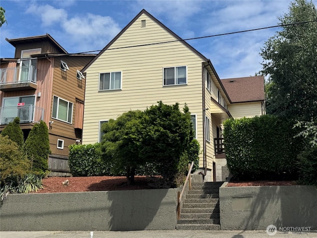 5210 11th Ave NE, Seattle, WA 98105 - photo 2