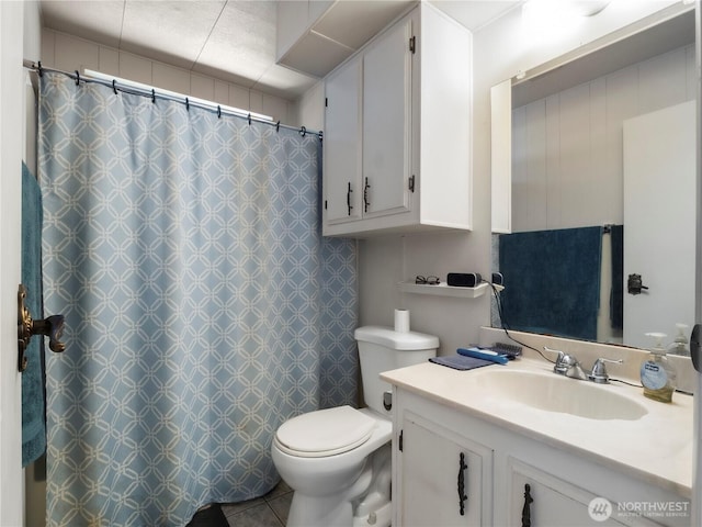 11436 SE 208th St Unit 45, Kent, WA 98031 - bathroom with vanity, a shower with shower curtain, and tile patterned flooring
