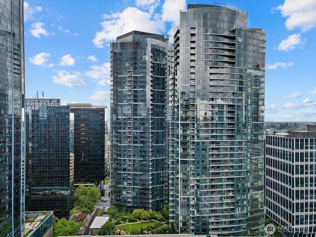 10700 NE 4th St Unit 712, Bellevue, WA 98004 - view of city