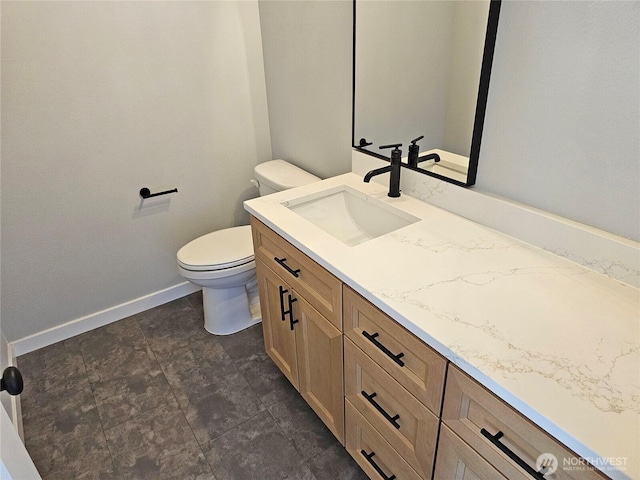 119 Davis View Dr, Centralia, WA 98531 - half bath featuring vanity and toilet