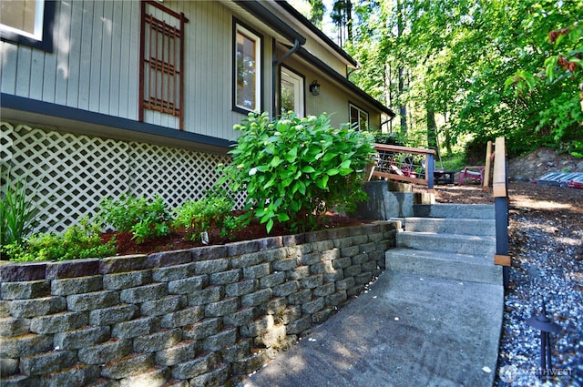 1923 SE Maple Dr, Chehalis, WA 98532 - view of side of home