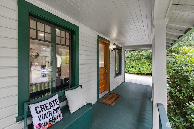 8213 S Fawcett Ave, Tacoma, WA 98408 - view of covered porch