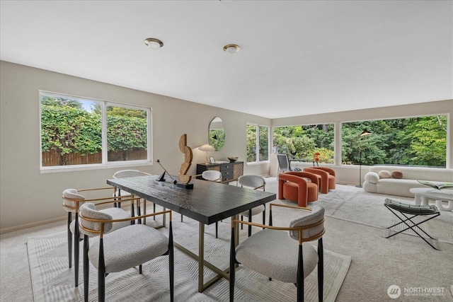 6520 NE 60th St, Seattle, WA 98115 - view of carpeted dining space