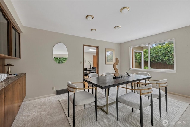 6520 NE 60th St, Seattle, WA 98115 - dining space featuring light carpet