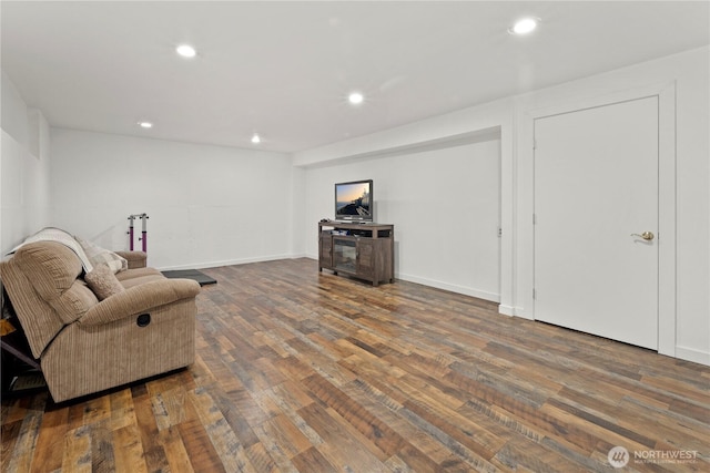 1216 NE Vena Ave, Bremerton, WA 98311 - living area featuring wood finished floors and recessed lighting