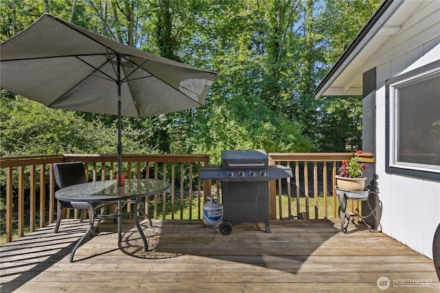 1216 NE Vena Ave, Bremerton, WA 98311 - deck with area for grilling and outdoor dining space
