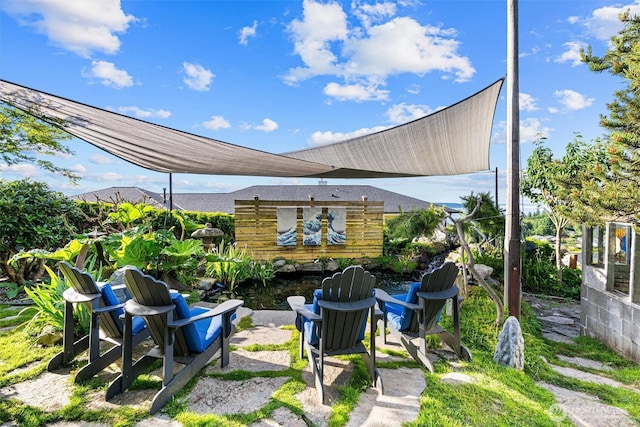 809 W Rocky Point Dr, Camano Island, WA 98282 - view of patio / terrace
