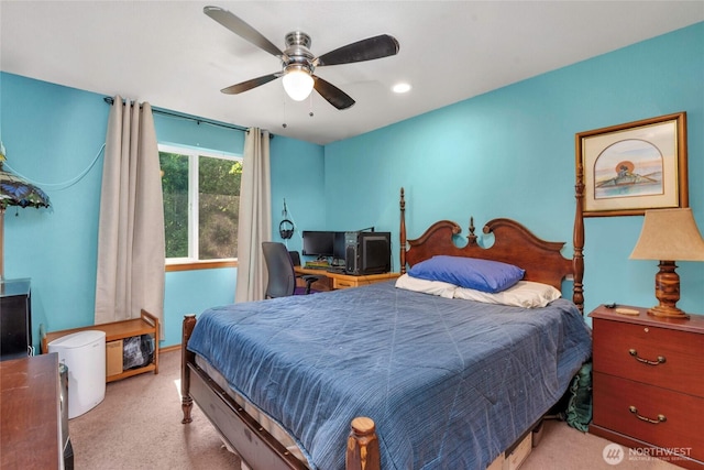 5626 Thane Ln SE, Port Orchard, WA 98367 - bedroom with a ceiling fan