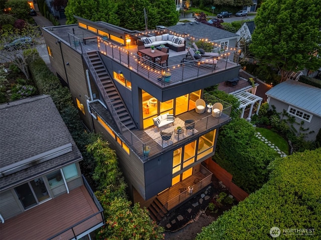 3812 Cascadia Ave S, Seattle, WA 98118 - drone / aerial view