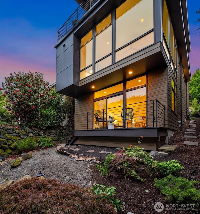 3812 Cascadia Ave S, Seattle, WA 98118 - back of house