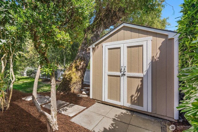 537 30th Ave E, Seattle, WA 98112 - view of shed