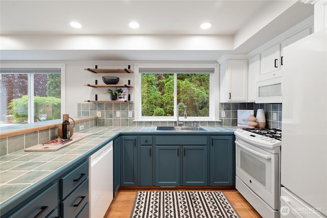 400 Aloha St, Seattle, WA 98109 - photo 8