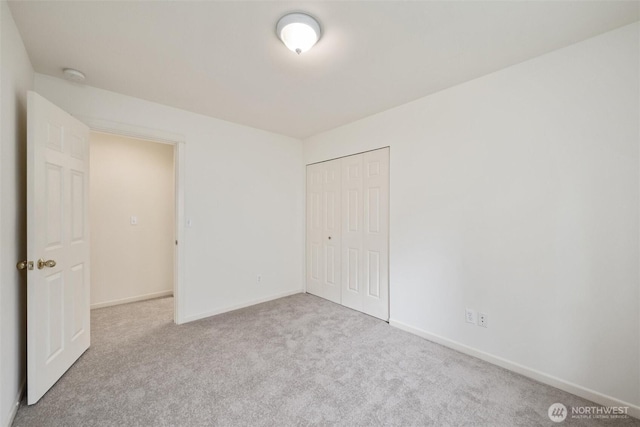 424 Wilson Ln, Sumas, WA 98295 - unfurnished bedroom with carpet floors and a closet