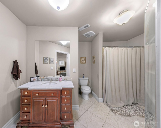 1301 Broad St, Bellingham, WA 98229 - full bathroom featuring vanity and a shower with curtain
